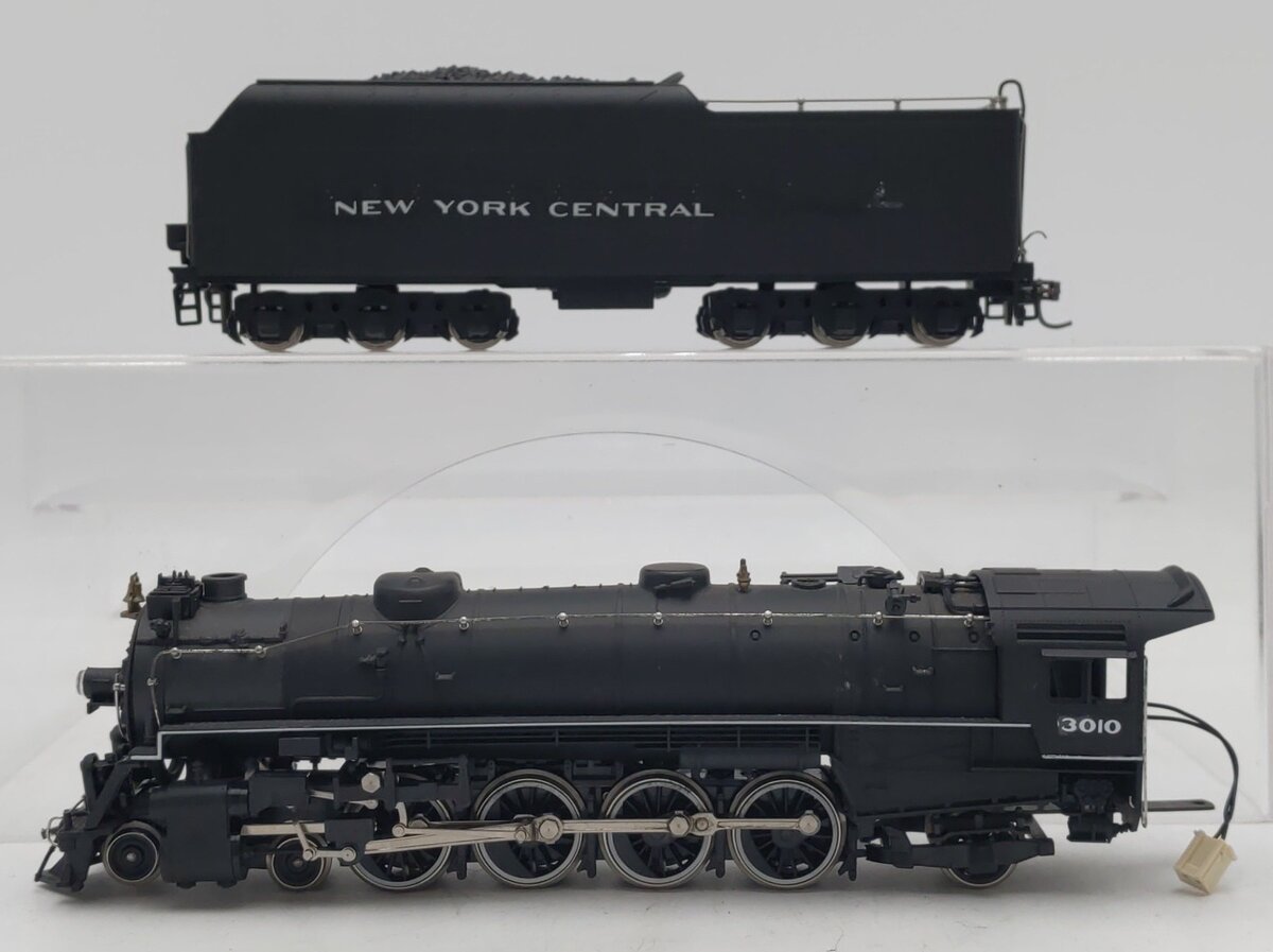 Mehano NYC 4-8-2 Steam Locomotive #3010 - Custom Painted