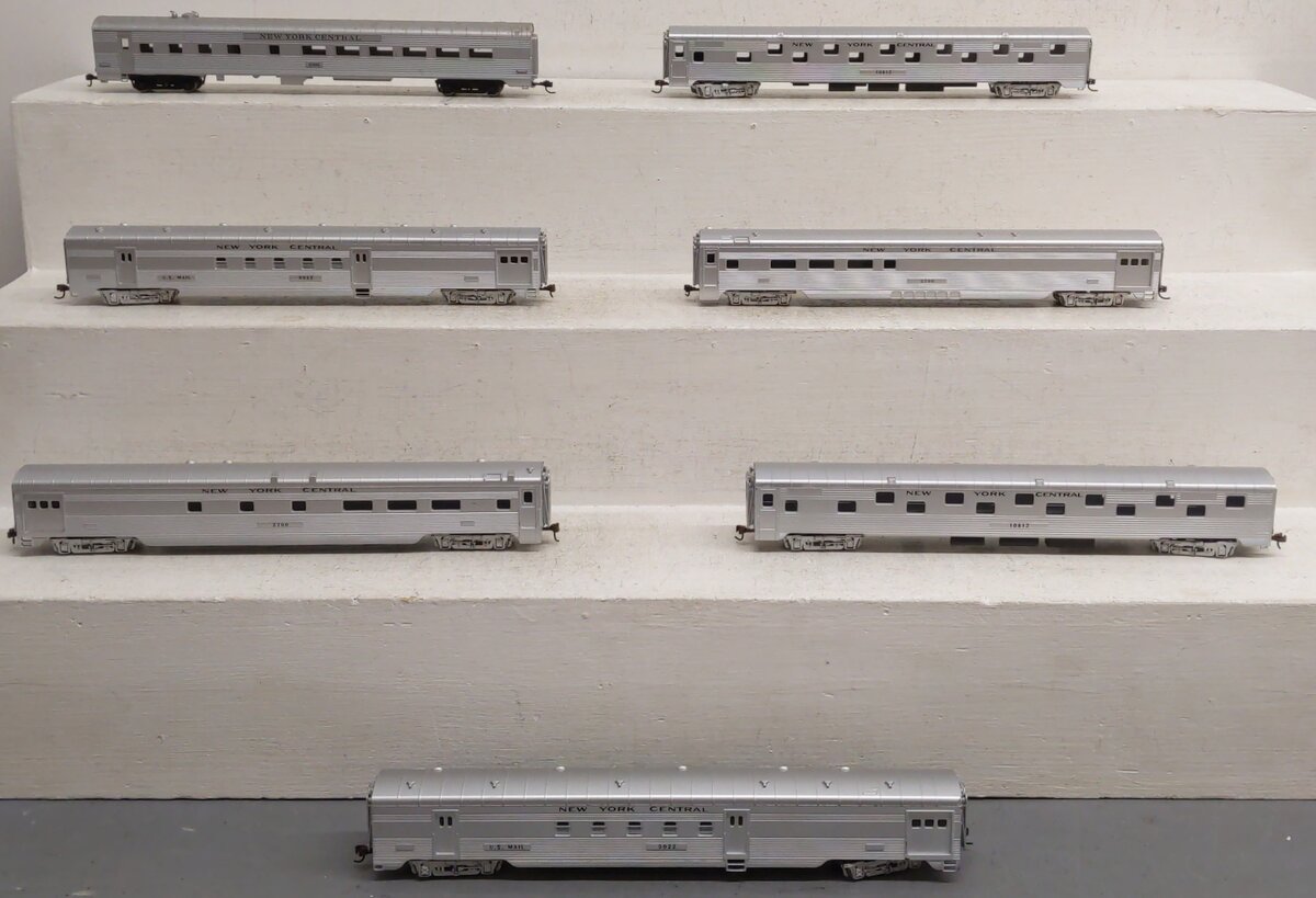 IHC HO Scale Assorted Passenger Cars; 5022 x 2, 2700 x 2 1091,10812 x 2, [7] EX