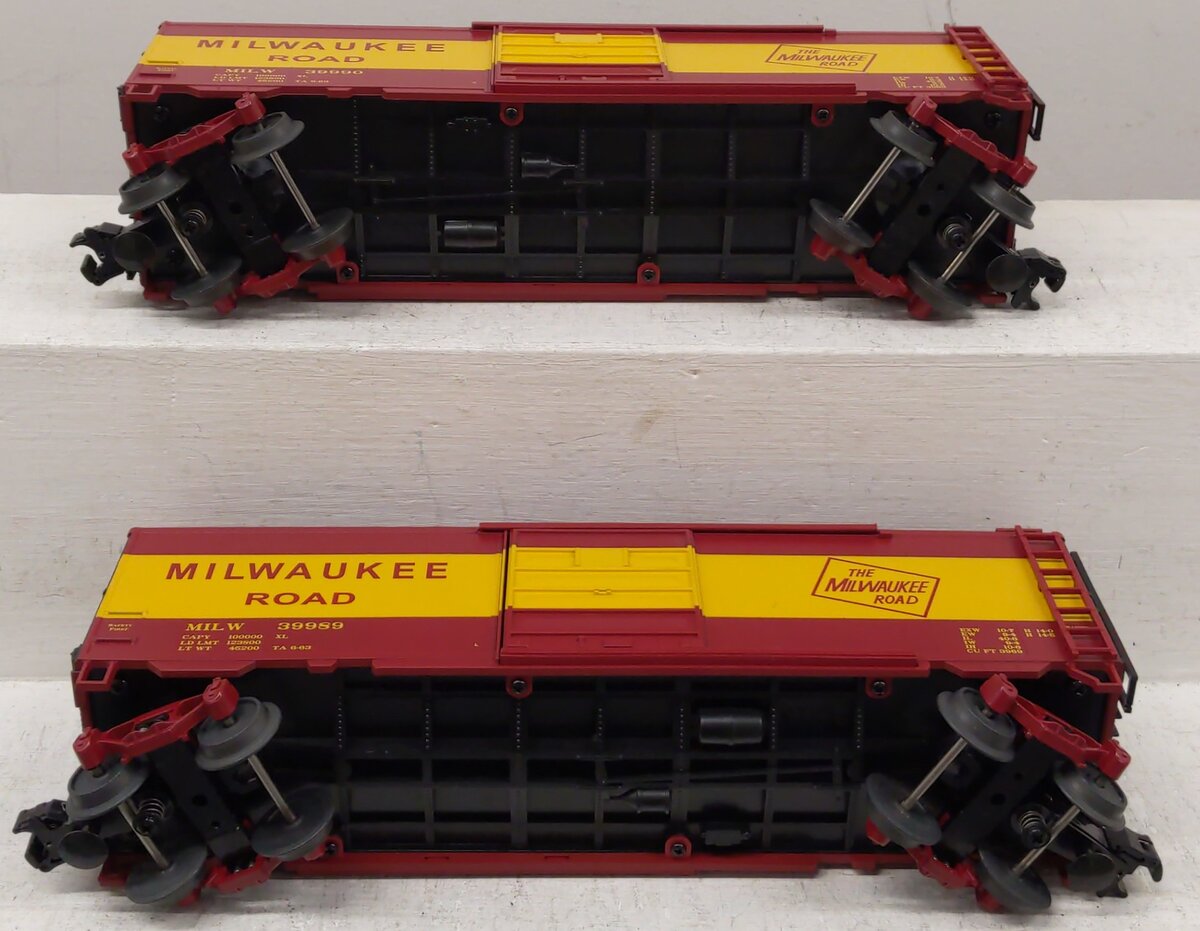 MTH O Gauge Milwaukee Road 40' Box Cars #39990,39989 [2] LN