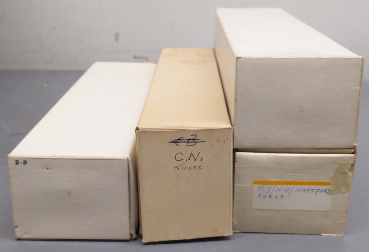 KMT Vintage O Boxcars: 76263, 71470, 205300, 30565 [4] VG