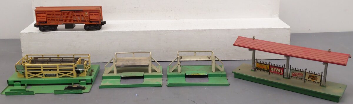 Lionel Vintage O Gauge Accessories 3656,156,3462P,3462P [4] VG