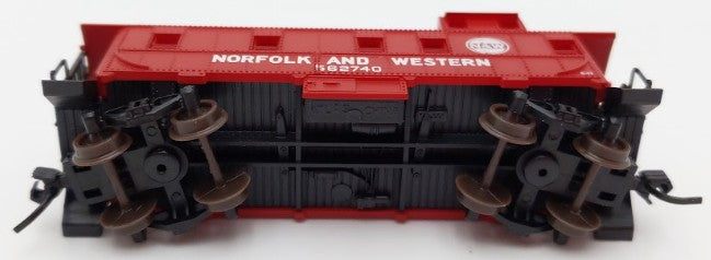Atlas 35703 N Scale Norfolk & Western Cupola Caboose #562740 LN/Box