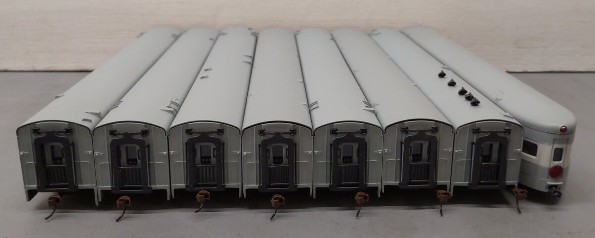 Plastic HO Scale New York Central Passenger Cars [8] EX
