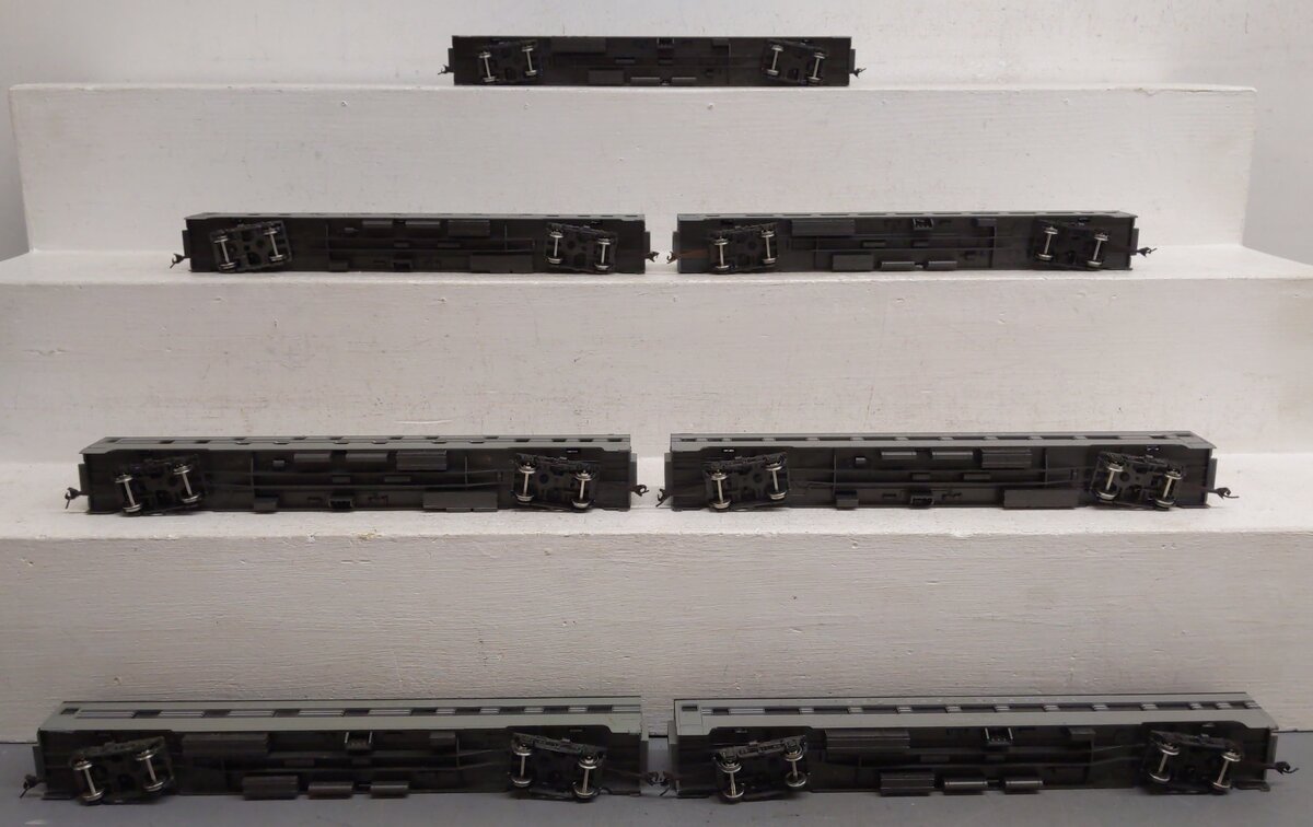Rivarossi HO Scale New York Central Passenger Cars [7] EX