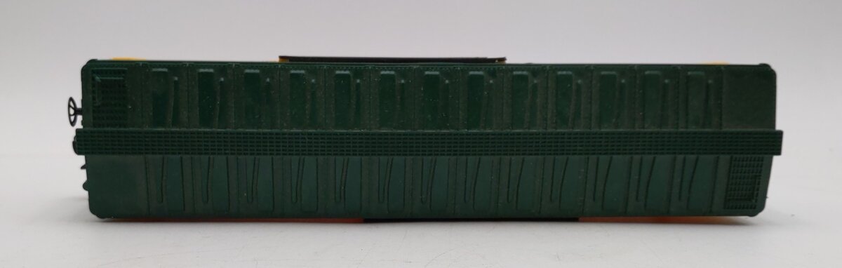 Lionel 6-6102 O Gauge Great Northern 4-Bay Covered Hopper EX/Box