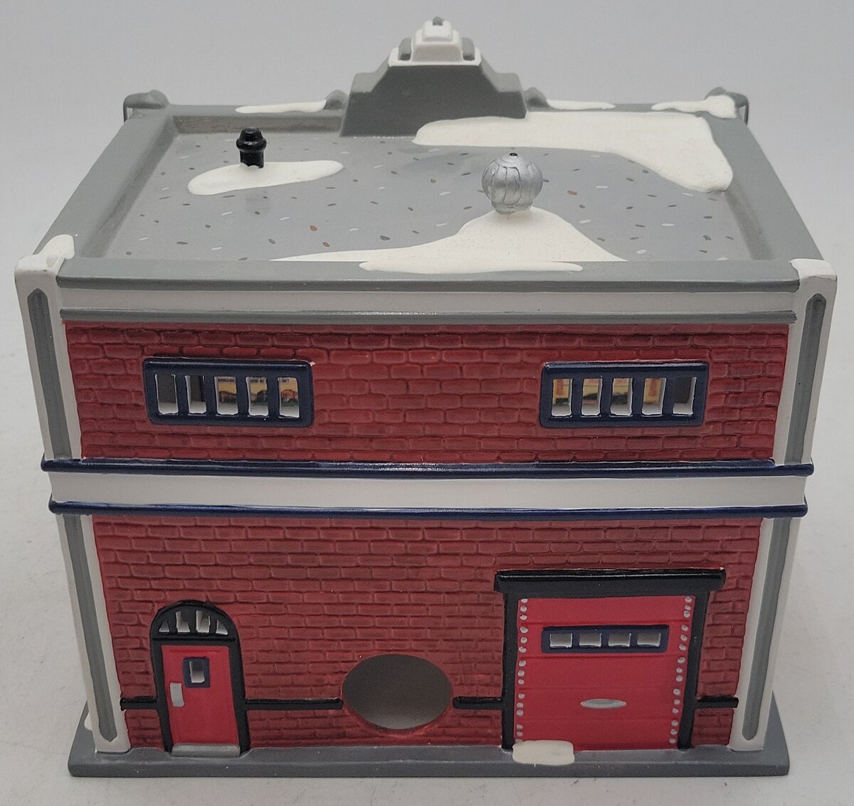 Lionel 54947 O Gauge Ceramic Snow Village Train Center LN