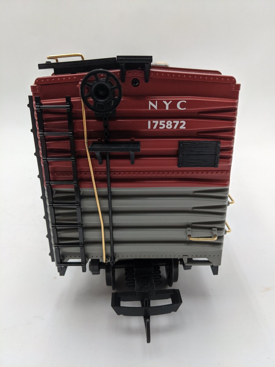 LGB 47914 G Scale NYC Pacemaker Boxcar #175872 EX/Box