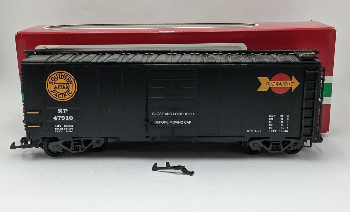 LGB 47910 G Scale Southern Pacific Boxcar #47910 EX/Box