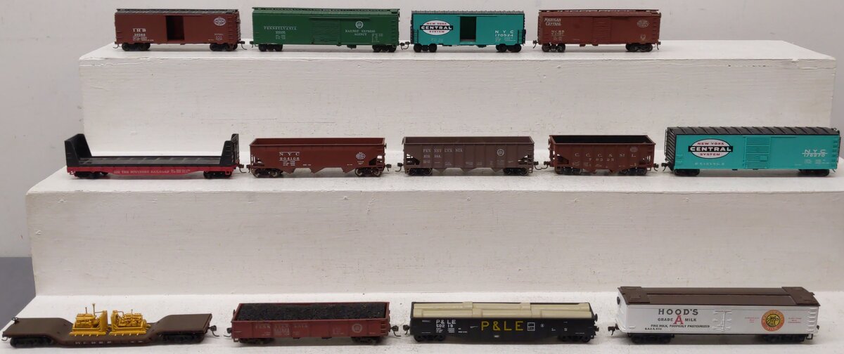 Athearn & Others Ho Scale Assorted Freight Cars [13] VG