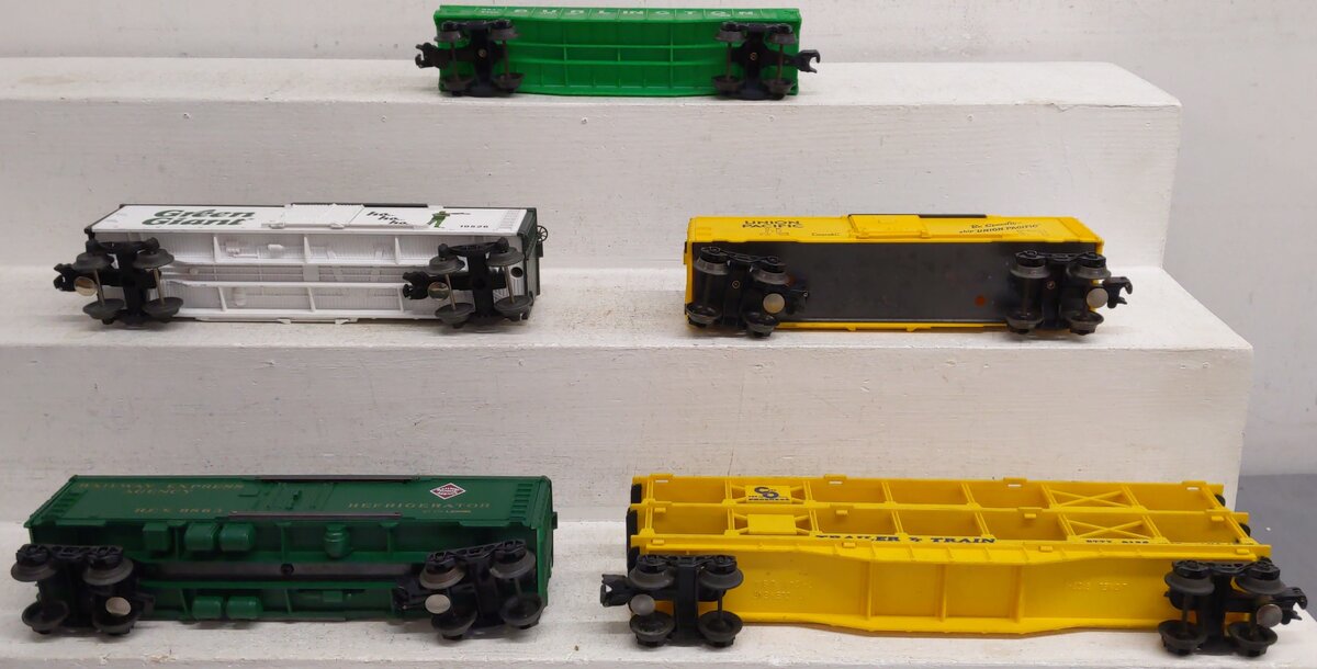 Lionel O Gauge Assorted Freight Cars #9140, 19526, 9717, 9863, 9126 [5] VG