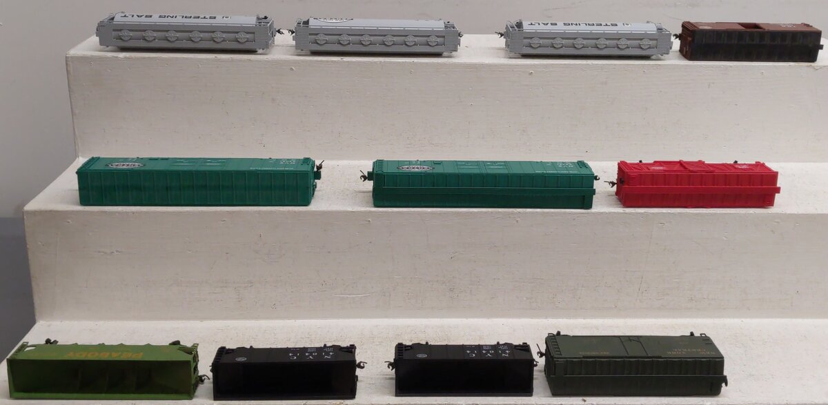 Athearn & Other HO Scale Assorted Freight Cars [11] VG