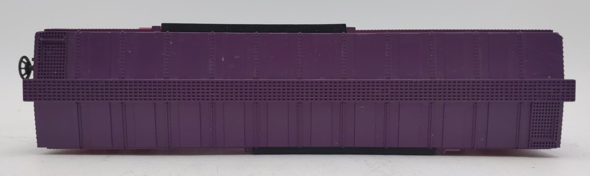 Lionel 6-26271 O Gauge AEC Glow in the Dark Purple Boxcar EX/Box