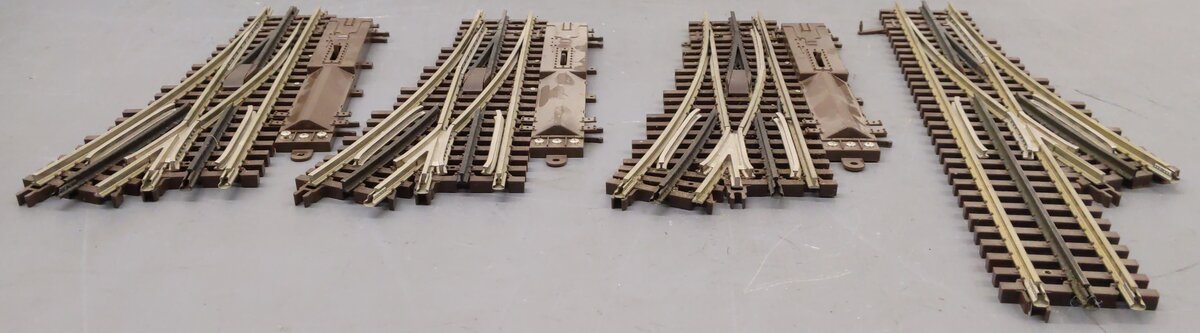 Atlas O O54 Nickel Silver Left & Right Hand Remote Switch Turnouts #6070,6071[4] VG