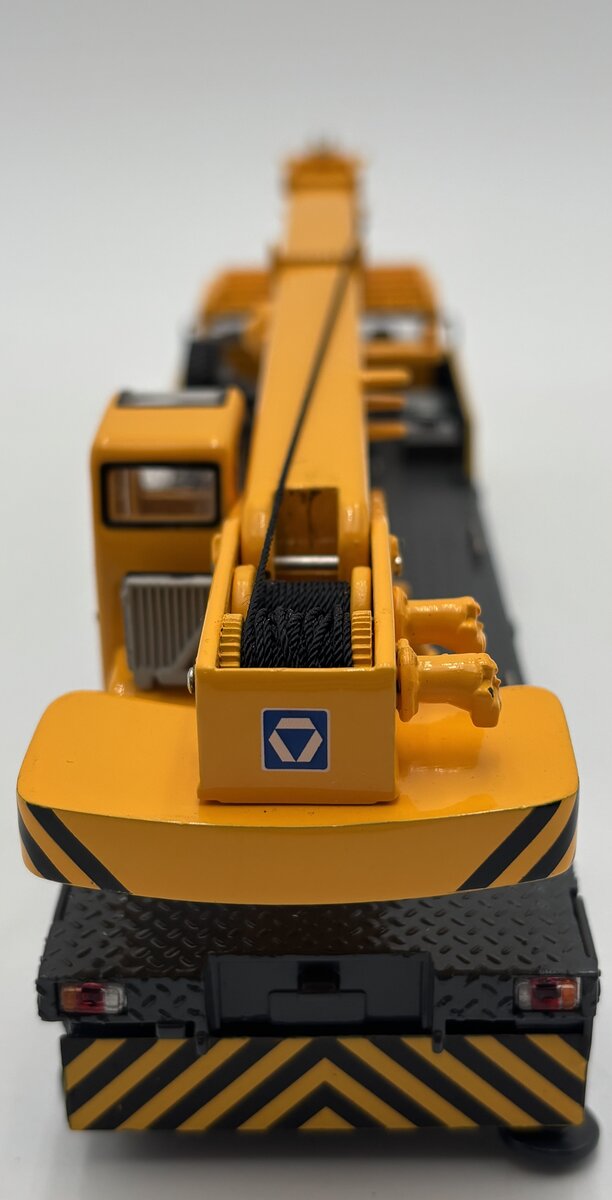 XCMG Xuzhou 1:50 XCMG Full Hydraulic Truck Crane QY70K LN/Box