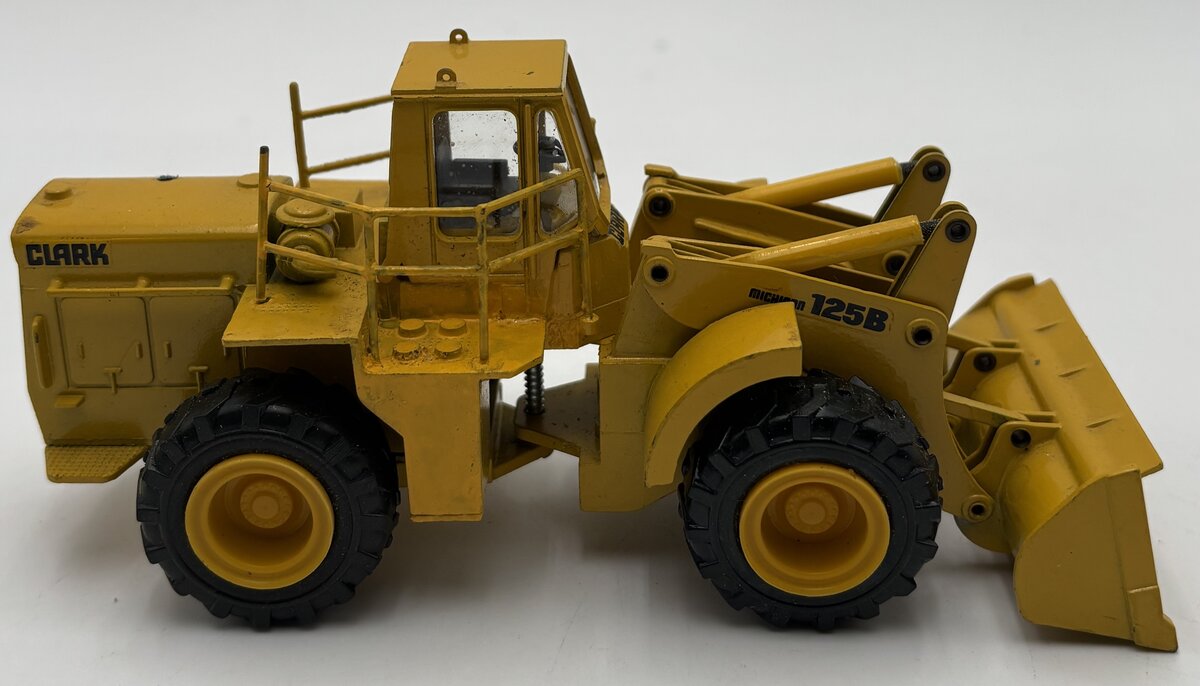 Conrad 2884 1:50 Clark 125B Wheel Loader EX/Box