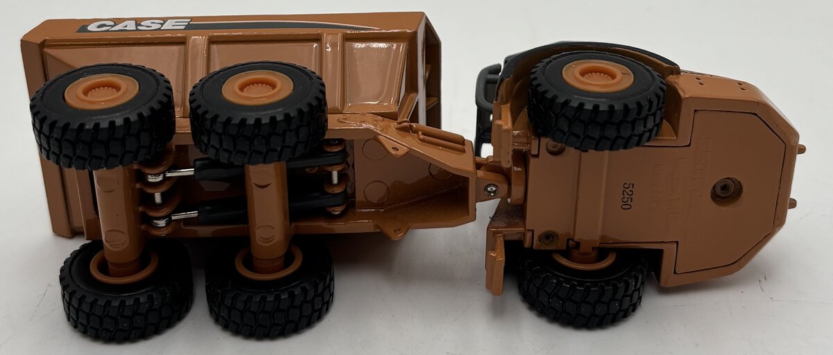 Norscot 21001 1:87 Scale Diecast 340 Articulated Truck LN/Box