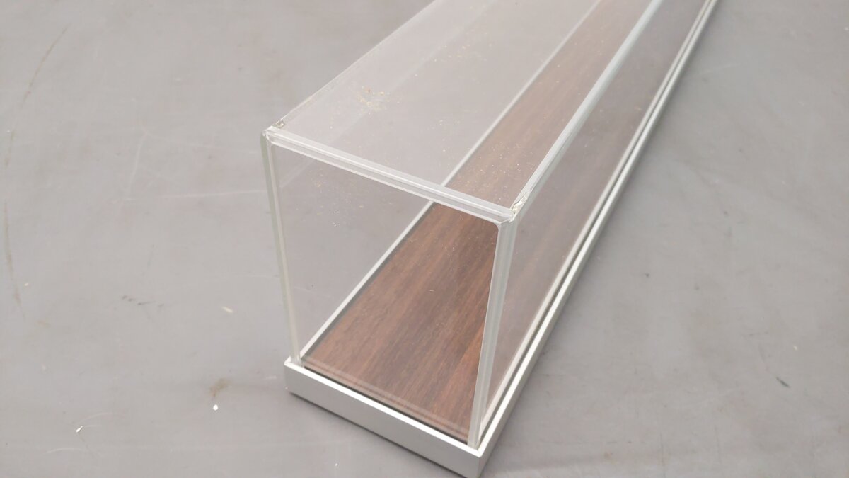 Acrylic Plexiglass O-Walnut Finish Display Case EX/Box
