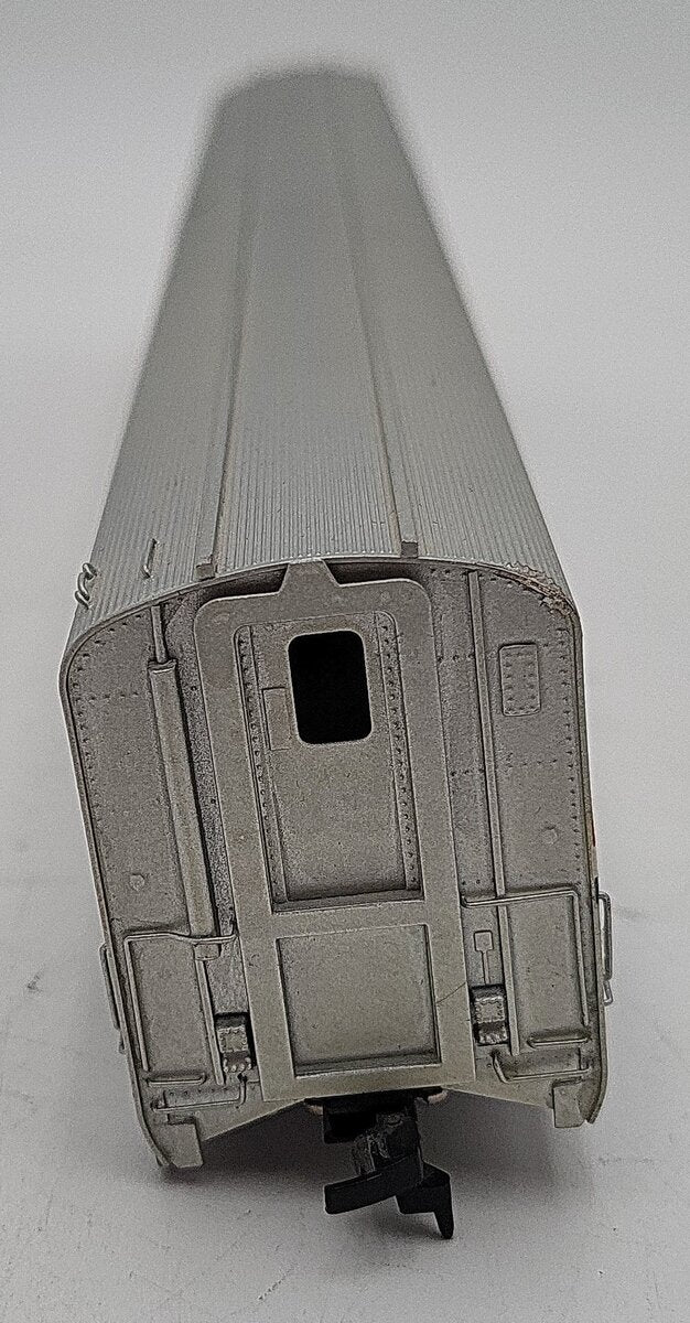 Hallmark HO Brass Amtrak High Level Coach Dorm Passenger Car #39927 EX