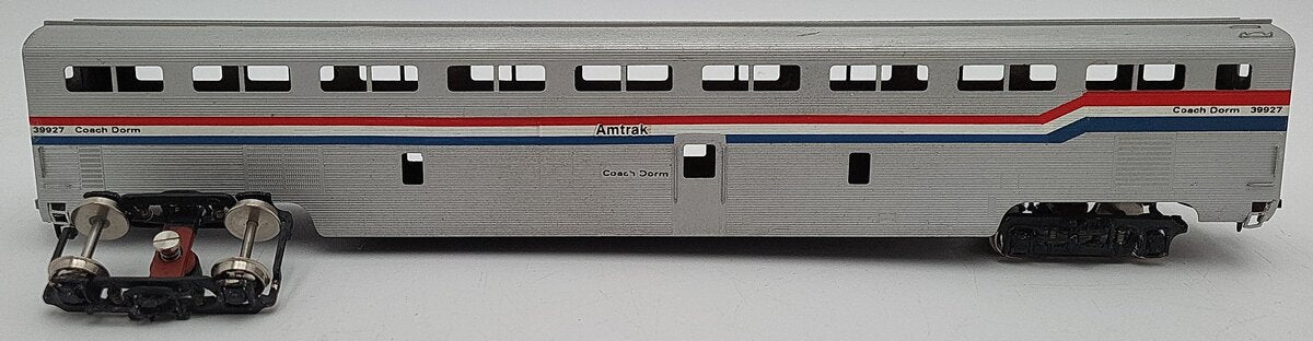 Hallmark HO Brass Amtrak High Level Coach Dorm Passenger Car #39927 EX
