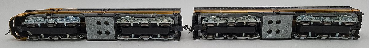 Athearn HO Custom Painted Rio Grande Diesel A/B Powered Locomotives #601