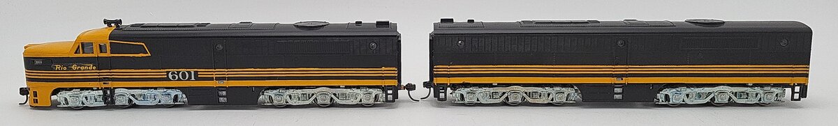 Athearn HO Custom Painted Rio Grande Diesel A/B Powered Locomotives #601