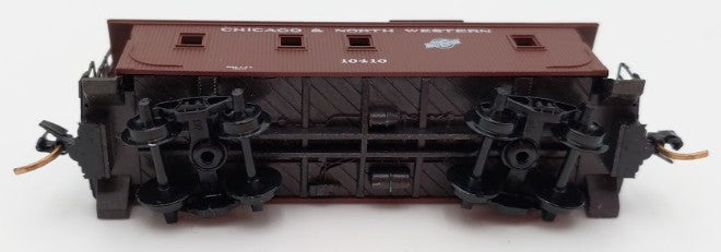 Micro-Trains 05000200 N Chicago & North Western 34' Wood Sheathed Caboose #10410 LN/Box