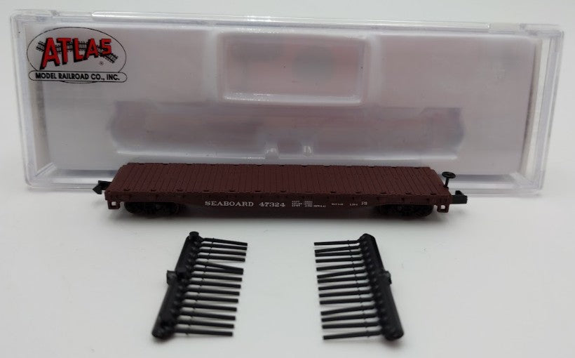 Atlas 38101 N Scale Seaboard Air Line 50' Flatcar with Stakes #74324 LN/Box