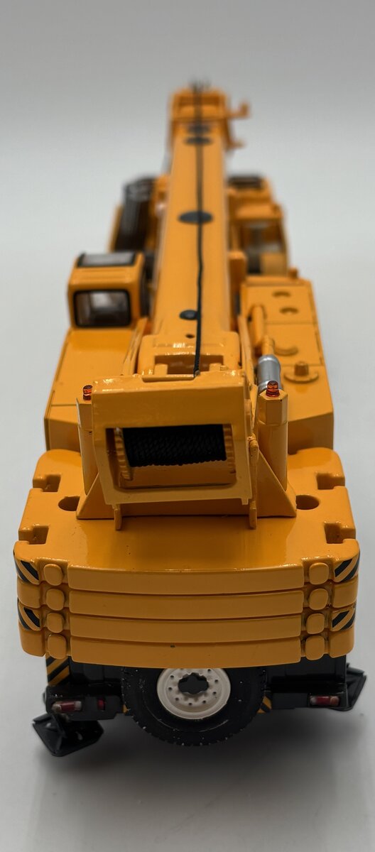 XCMG 1:50 Xuzhou QAY200 All Terrain Crane Truck LN/Box