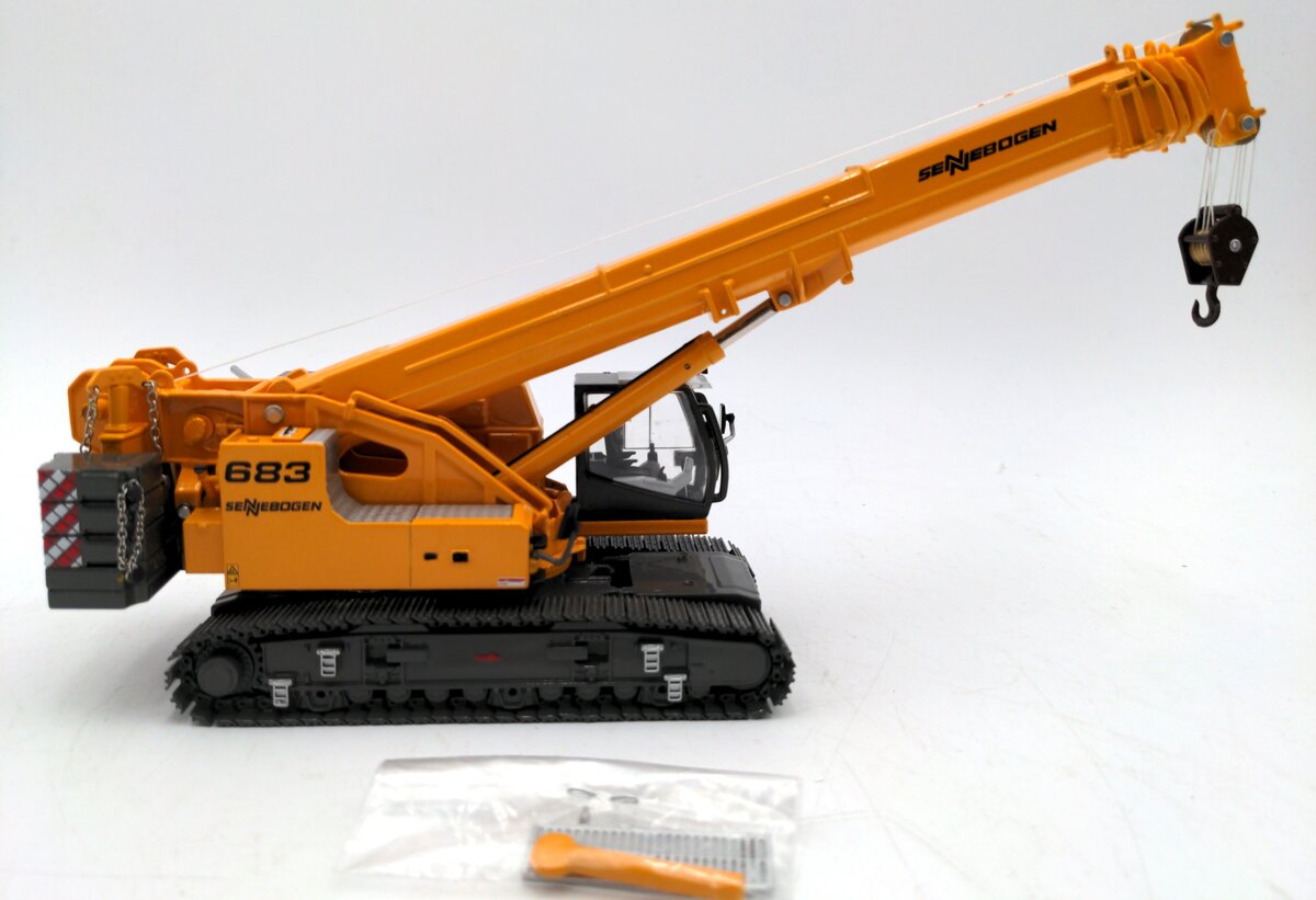Brami Modell 108506 1:50 Scale Diecast Sennebogen 683 Telescopic Crane VG/Box