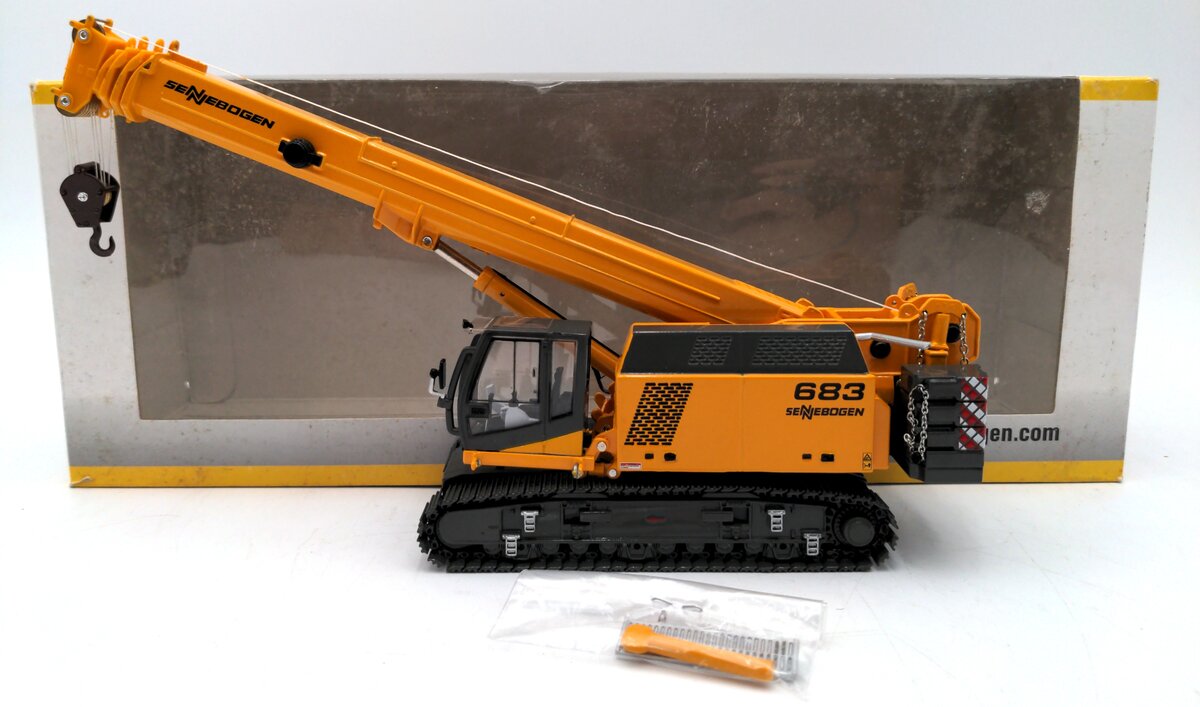 Brami Modell 108506 1:50 Scale Diecast Sennebogen 683 Telescopic Crane VG/Box