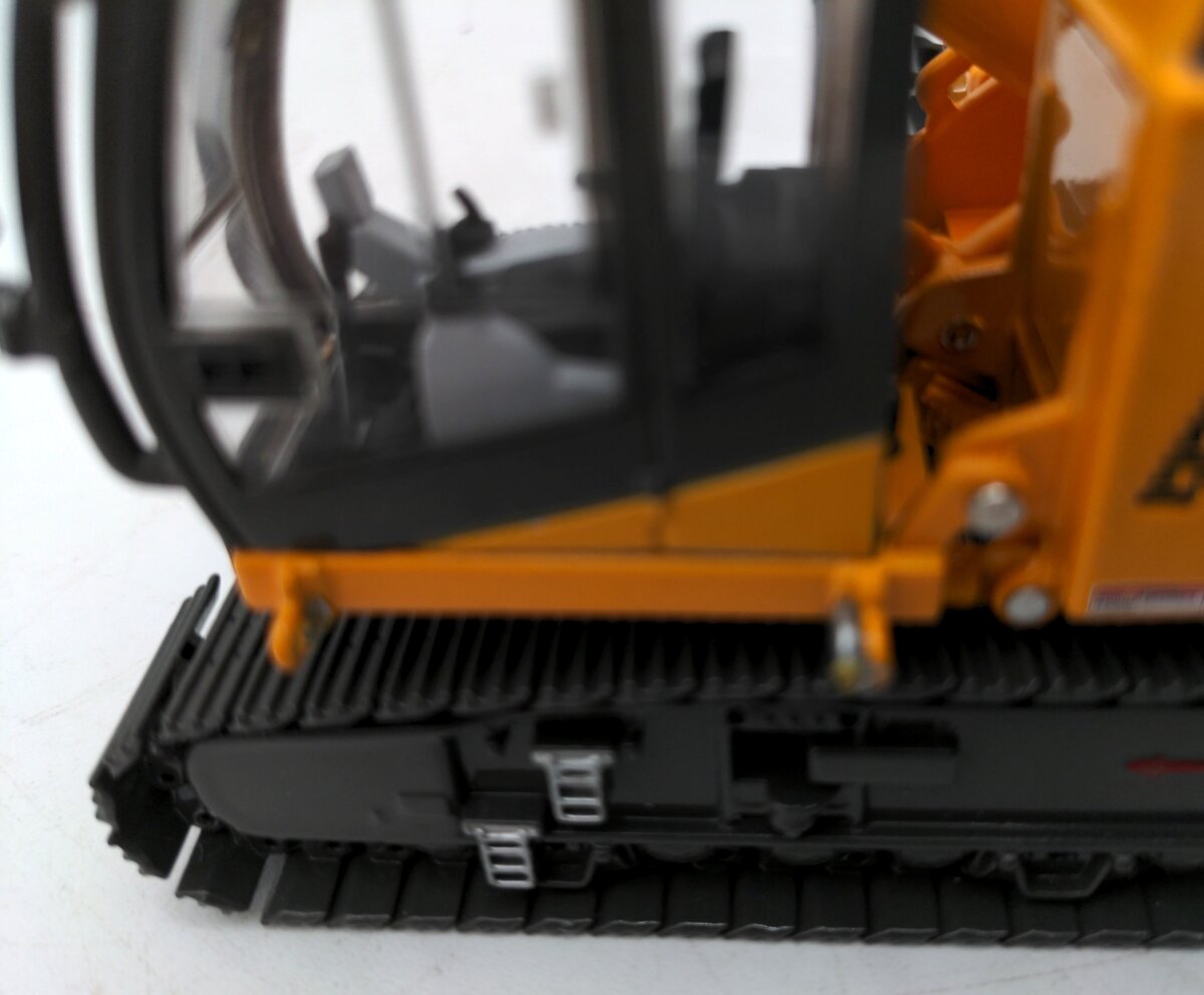Brami Modell 108506 1:50 Scale Diecast Sennebogen 683 Telescopic Crane VG/Box