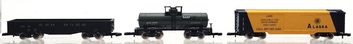 Marklin 8687 Z Scale Alaska Railroad & BASF Freight Set LN/Box