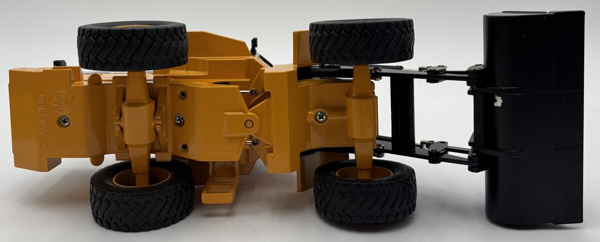Joal 387 1:25 CAT IT18F Compact Loader LN/Box