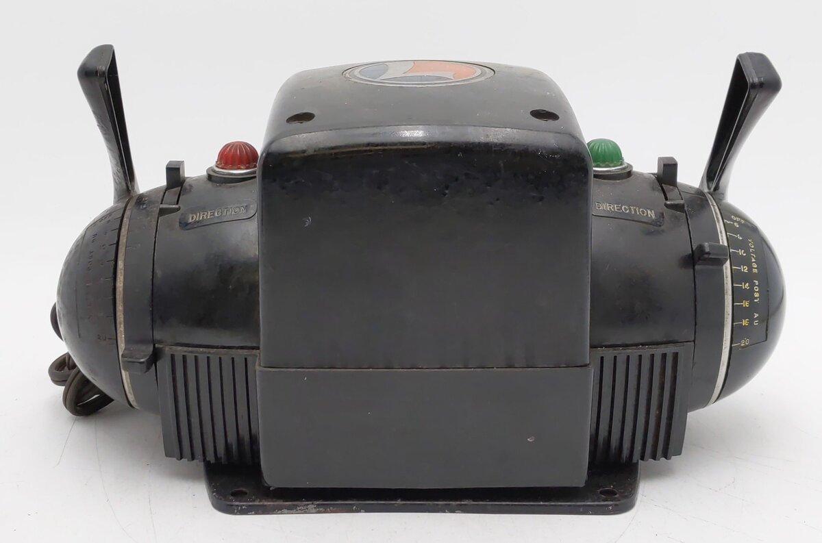 Lionel Vintage O Gauge VW 150 Watt 4 Train Transformer VG