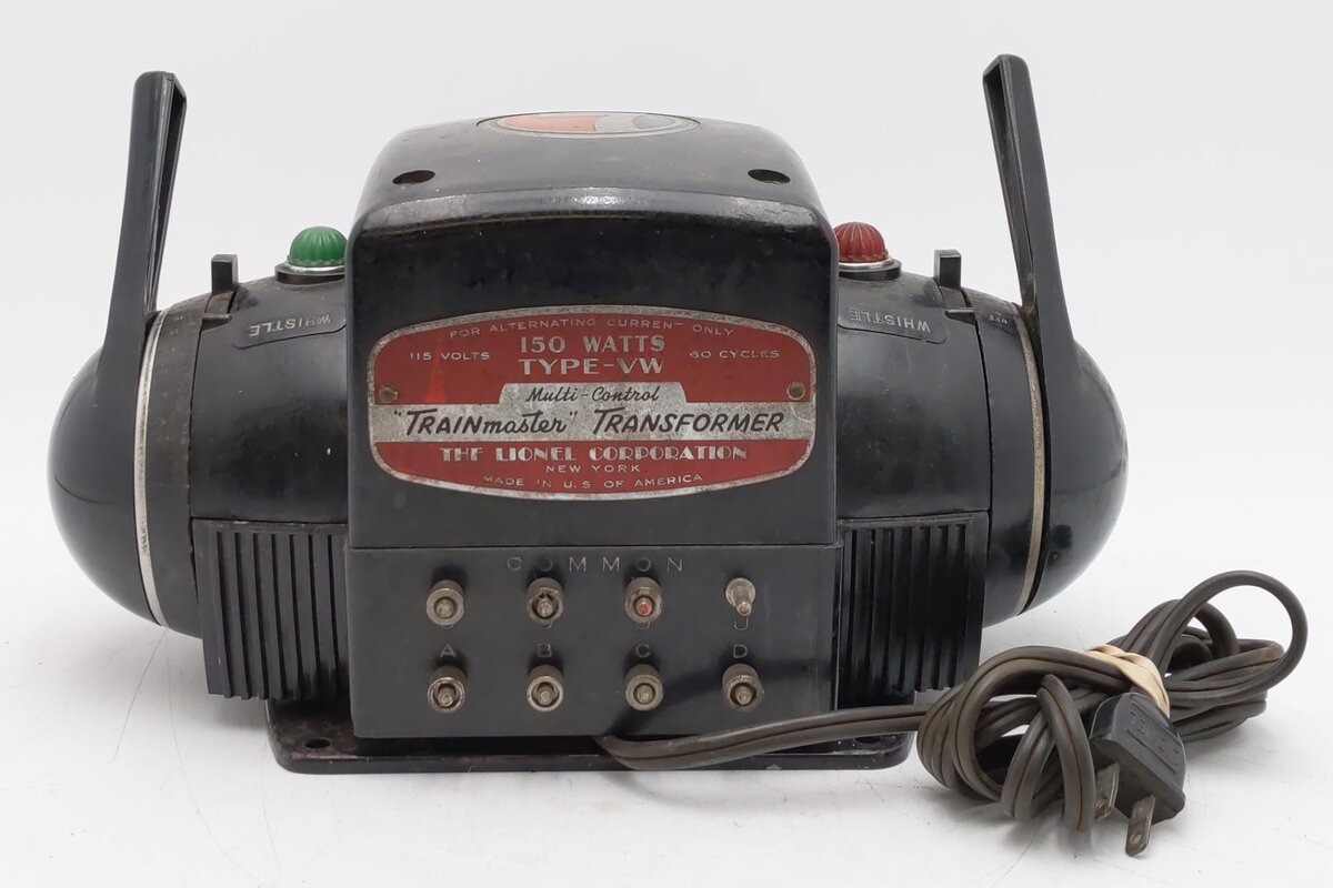Lionel Vintage O Gauge VW 150 Watt 4 Train Transformer VG