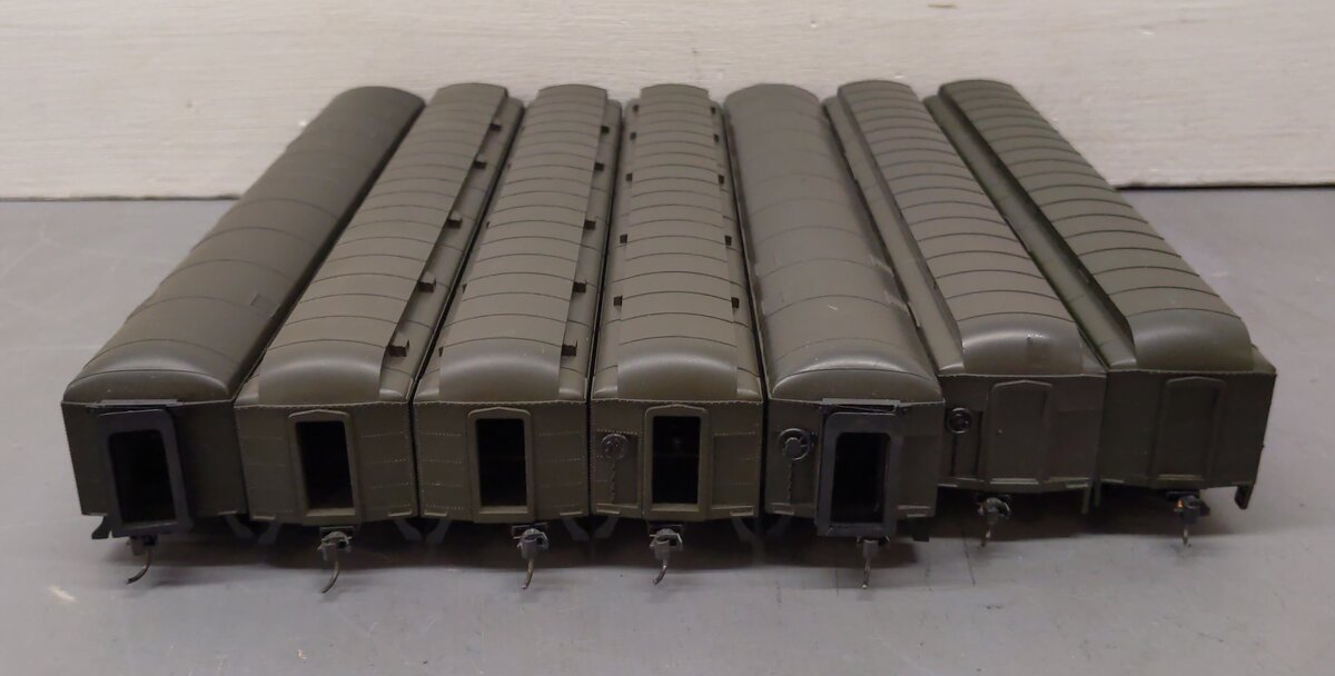 HO Scale Boston & Albany, NYO&W, and NYC Passenger Cars [7] VG