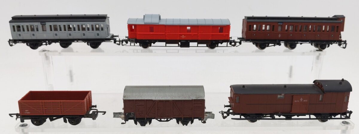 Tri-ang and Others TT Gauge Assorted Freight Cars [6] EX