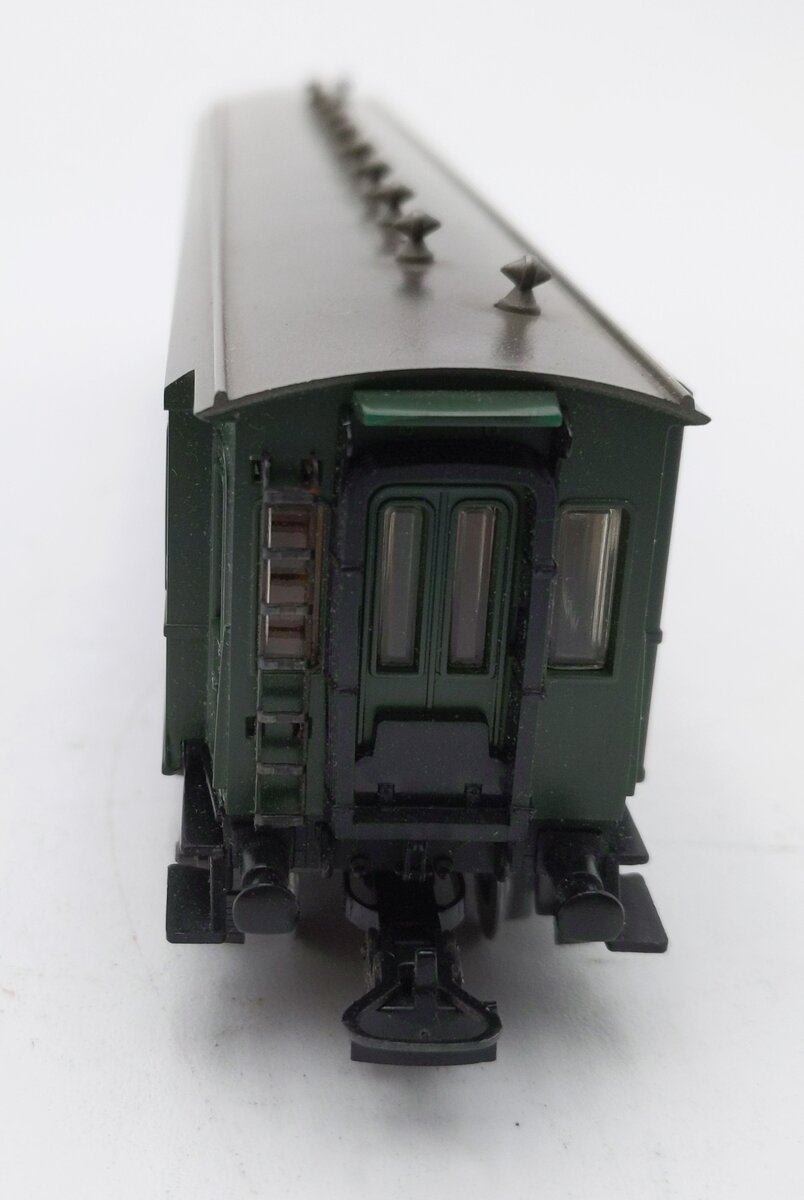 Marklin 4138 HO Scale Zurich Swiss Federal Railways SBB C4 Passenger Car #8901 LN/Box