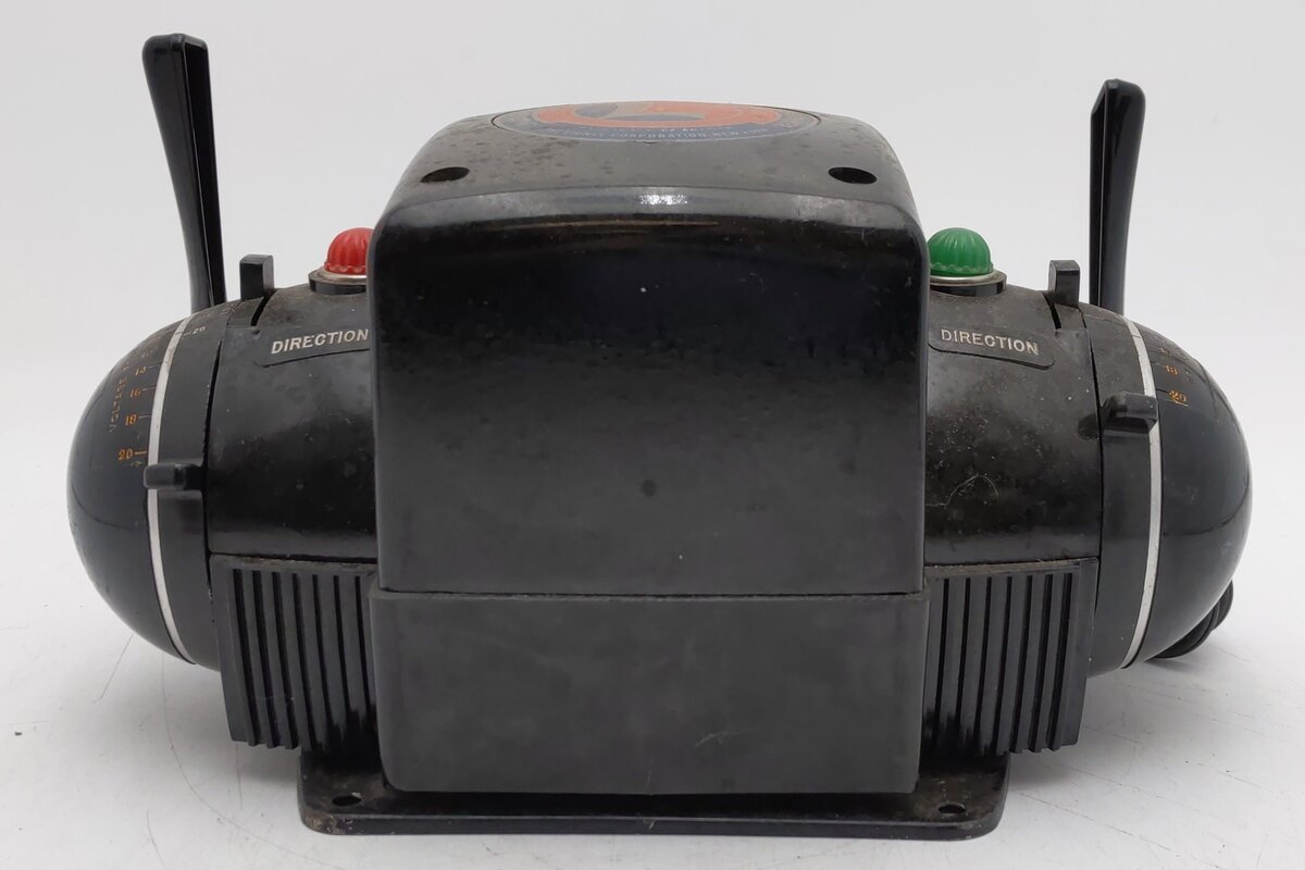 Lionel ZW 275 Watt Vintage O Gauge Train Transformer with Whistle (R Model) VG