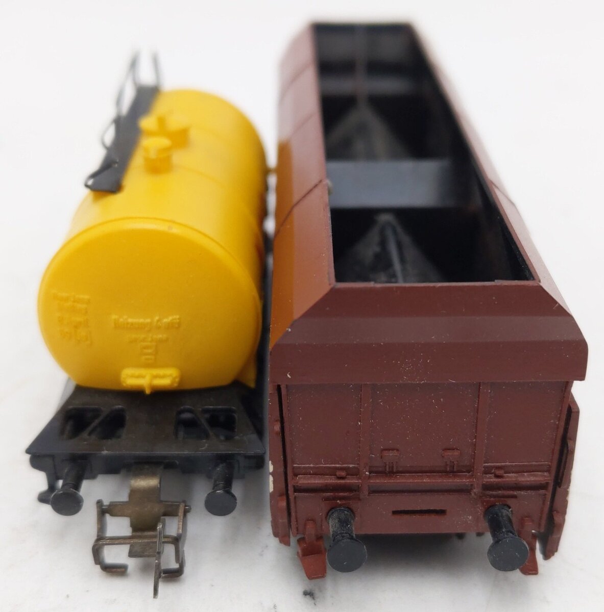 Zeuke & Wegwerth TT Minol 2-axle Tank Wagon & Self-Unloading Hopper EX/Box