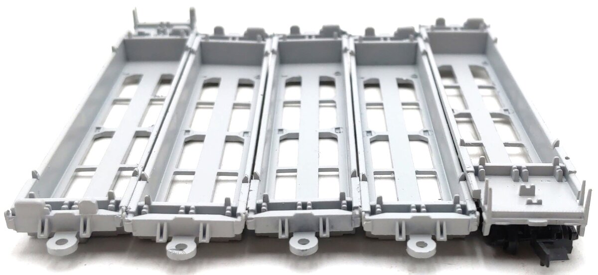 Walthers 932-8100 N Undecorated 305' Thrall 5-Unit Double Stack Car LN/Box