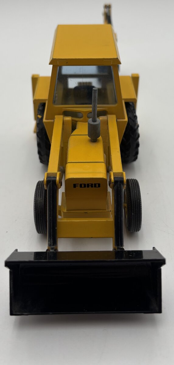 NZG 130 1:32 Scale Diecast Ford Backhoe Loader Excavator EX/Box