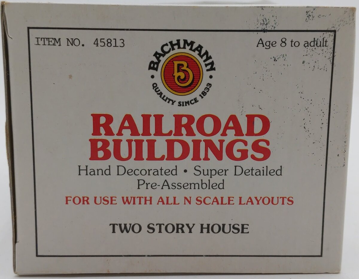 Bachmann 45813 N Two-Story House W/Garage Hand Decorate Pre-Assembled EX/Box