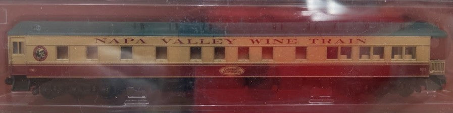 Micro-Trains 99301430 N Scale Napa Valley Wine Diesel  Passenger Train Set