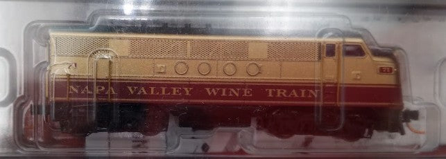 Micro-Trains 99301430 N Scale Napa Valley Wine Diesel  Passenger Train Set NIB