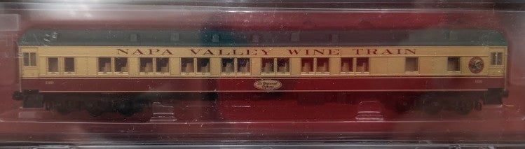 Micro-Trains 99301430 N Scale Napa Valley Wine Diesel  Passenger Train Set NIB