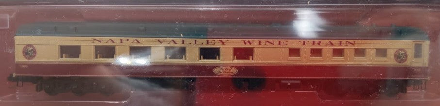 Micro-Trains 99301430 N Scale Napa Valley Wine Diesel  Passenger Train Set NIB