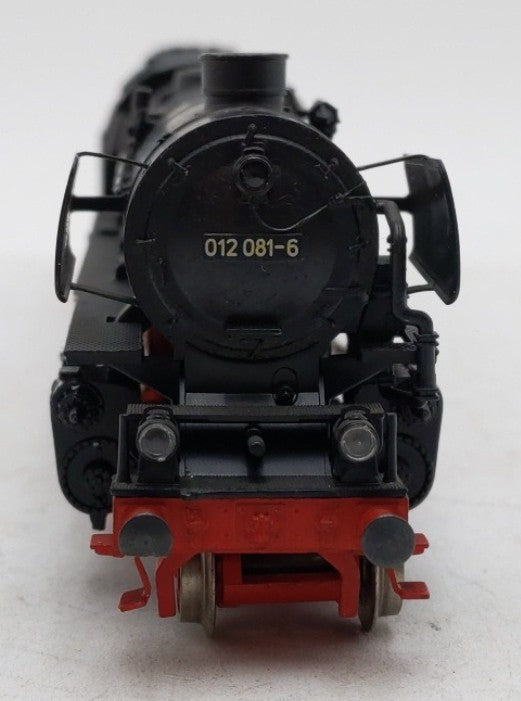 Marklin 71882 HO Scale DB 4-6-2 Steam Locomotive & Tender #012081-6 EX/Box