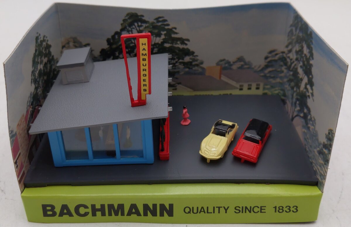 Bachmann 45709 N Plasticville Assembled Drive-In Burger Stand LN/Box