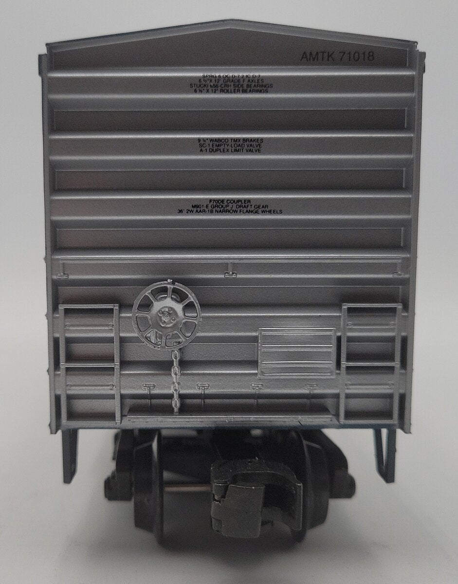 Weaver 610-50 O Scale Amtrak Ph5 50' PD Boxcar #71018 (3 Rail) LN/Box